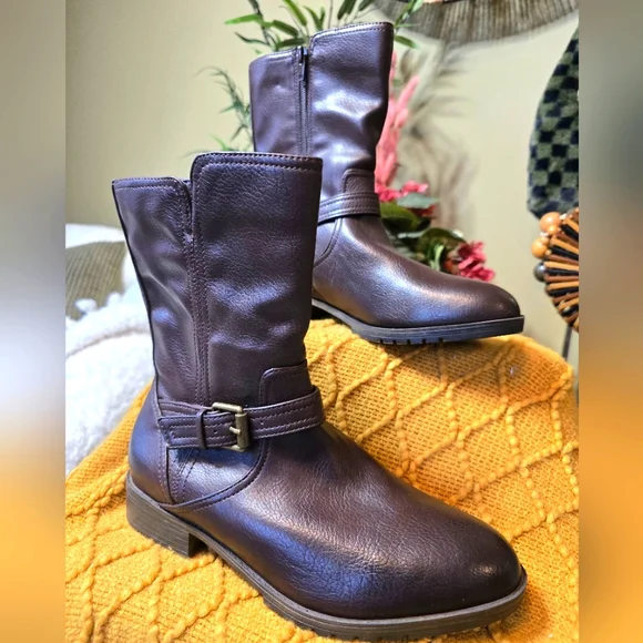 Naturalizer Ankle Boots, Women's size 8W, Brown - Picture 1 of 6